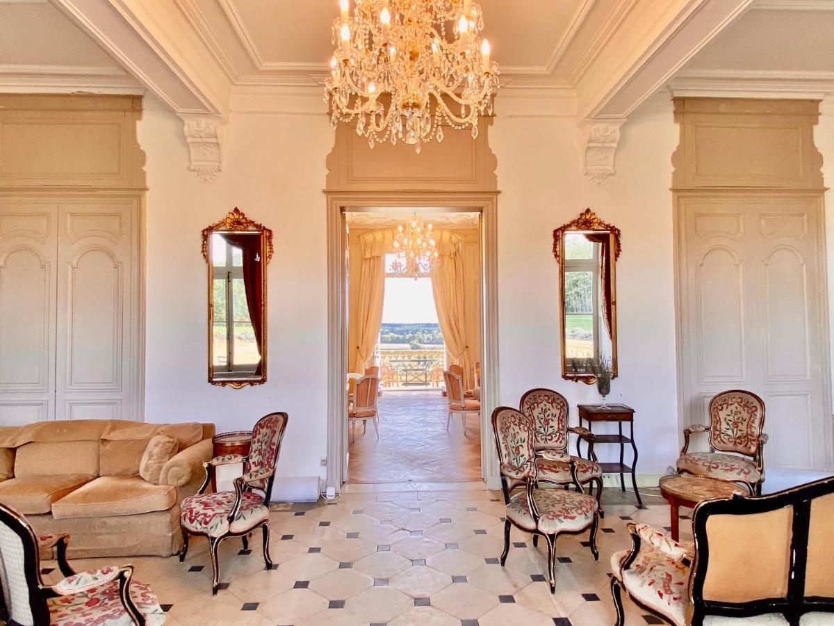 Chateau La Bainerie Tierce Exterior photo